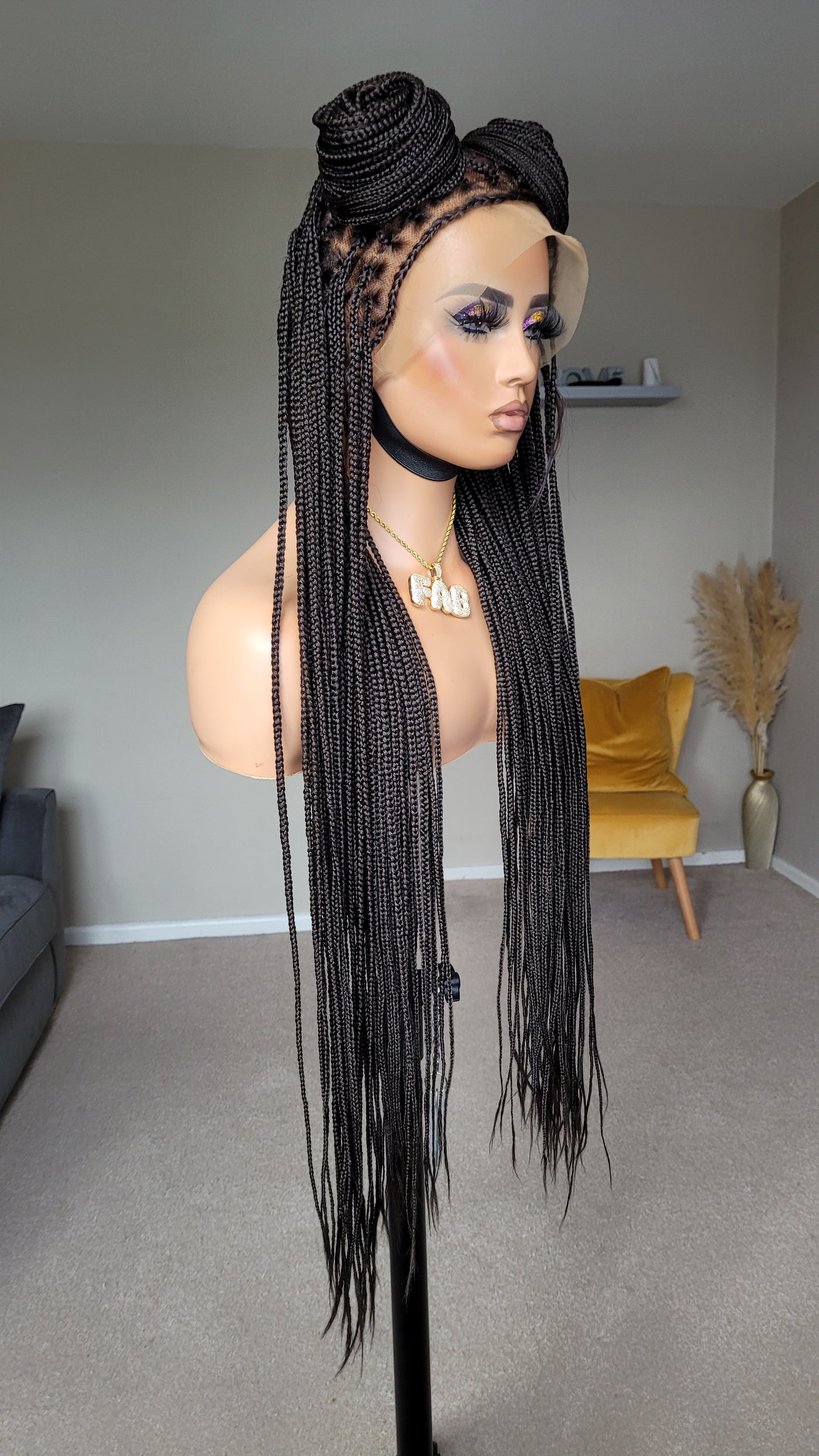 Knotless braided wig colour 4